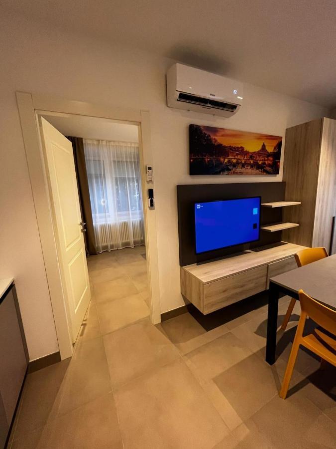 Bilo - Apartments For Rent Тренто Экстерьер фото