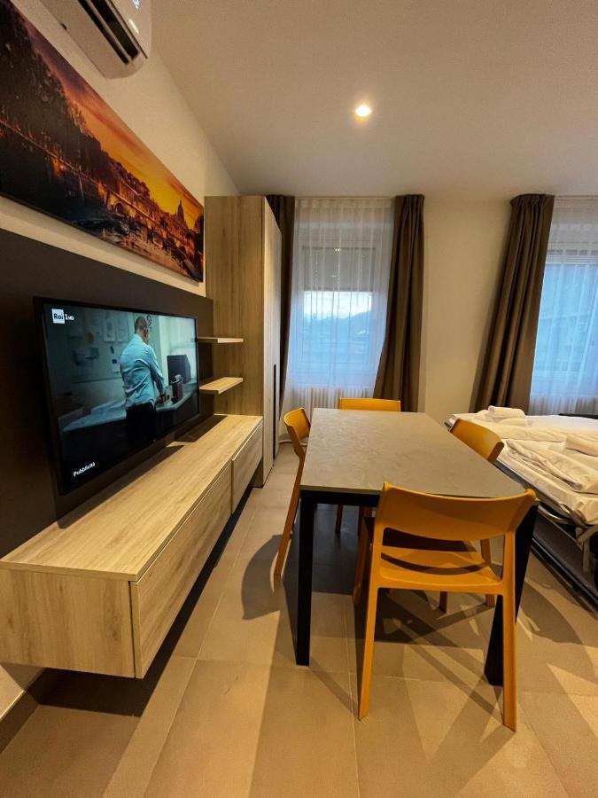 Bilo - Apartments For Rent Тренто Экстерьер фото